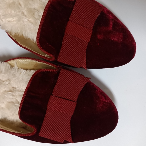 Birdies | The Phoebe Crushed Velvet Bow House Slippers in Burgundy Womens Size 6 - Picture 2 of 16